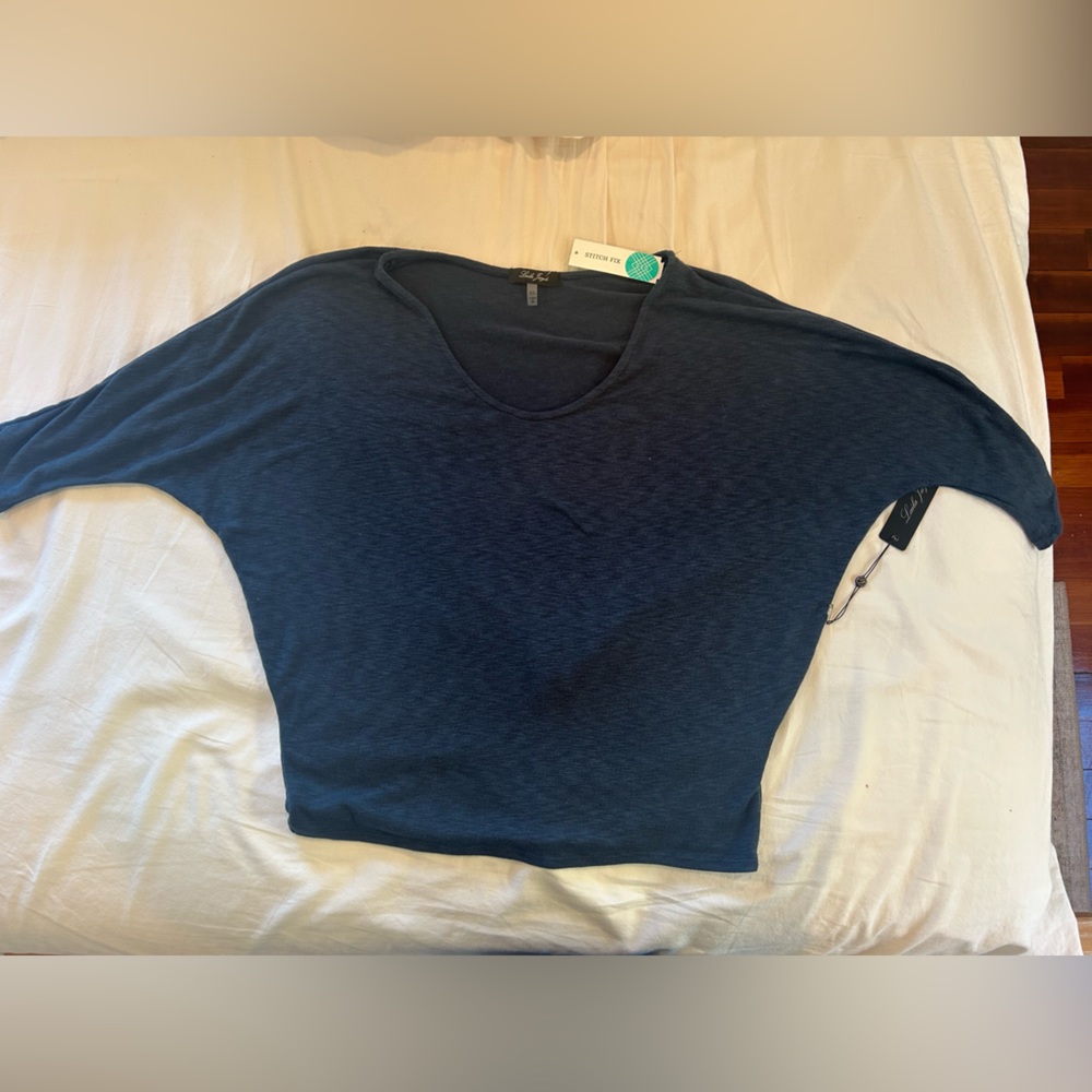 Women’s Slouchy Shirt!